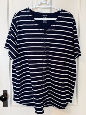 ESSENTIALS by Maggie Navy & White Striped Button Front Top Women's Size 22/24